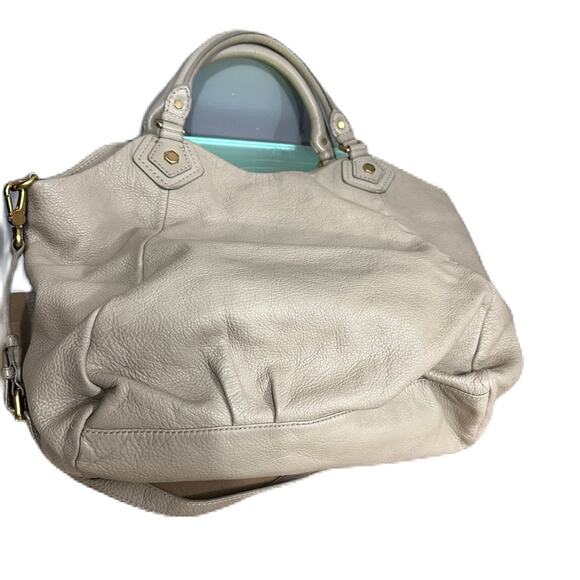 EUC Marc Jacobs Large Q FRAN BAG Cream Pebble Leather Brass Hardware Crossbody - Picture 5 of 16